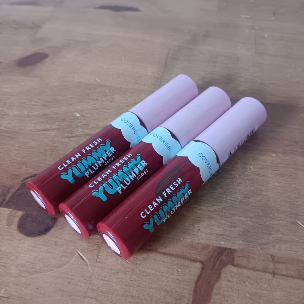 Covergirl 0.33oz S-Mitten With You Clean Fresh Yummy Plumper Lip Gloss Red-Qty 3